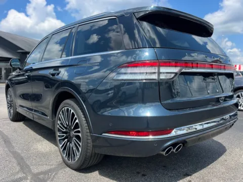 More photos of 2022 Lincoln Aviator Black Label at AutoGiant USA Indianapolis, IN