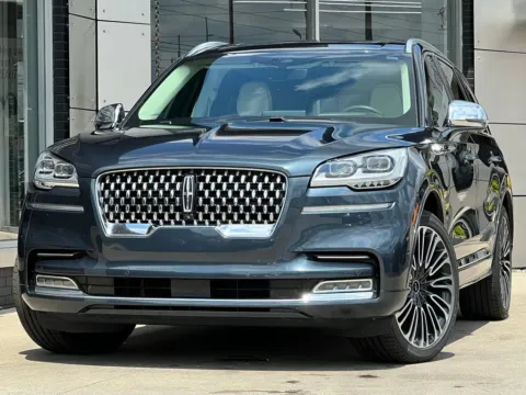 Blue 2022 Lincoln Aviator Black Label for sale in Indianapolis, IN