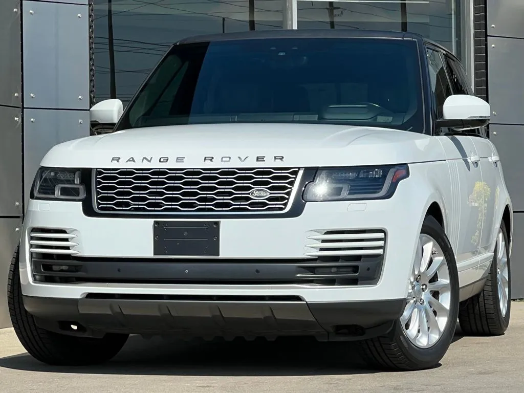 White 2018 Land Rover Range Rover HSE for sale in Indianapolis, IN