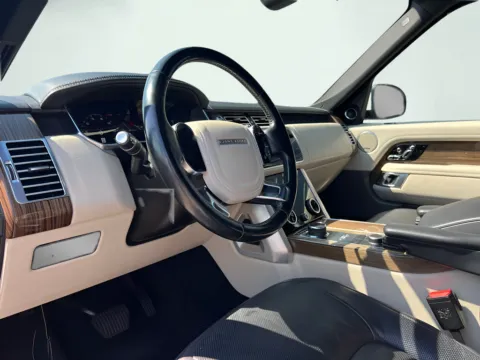 Photos of 2018 Land Rover Range Rover HSE for sale in Indianapolis, IN at AutoGiant USA Indianapolis