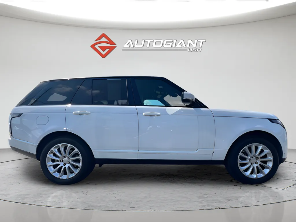 2018 Land Rover Range Rover HSE - Photo 9