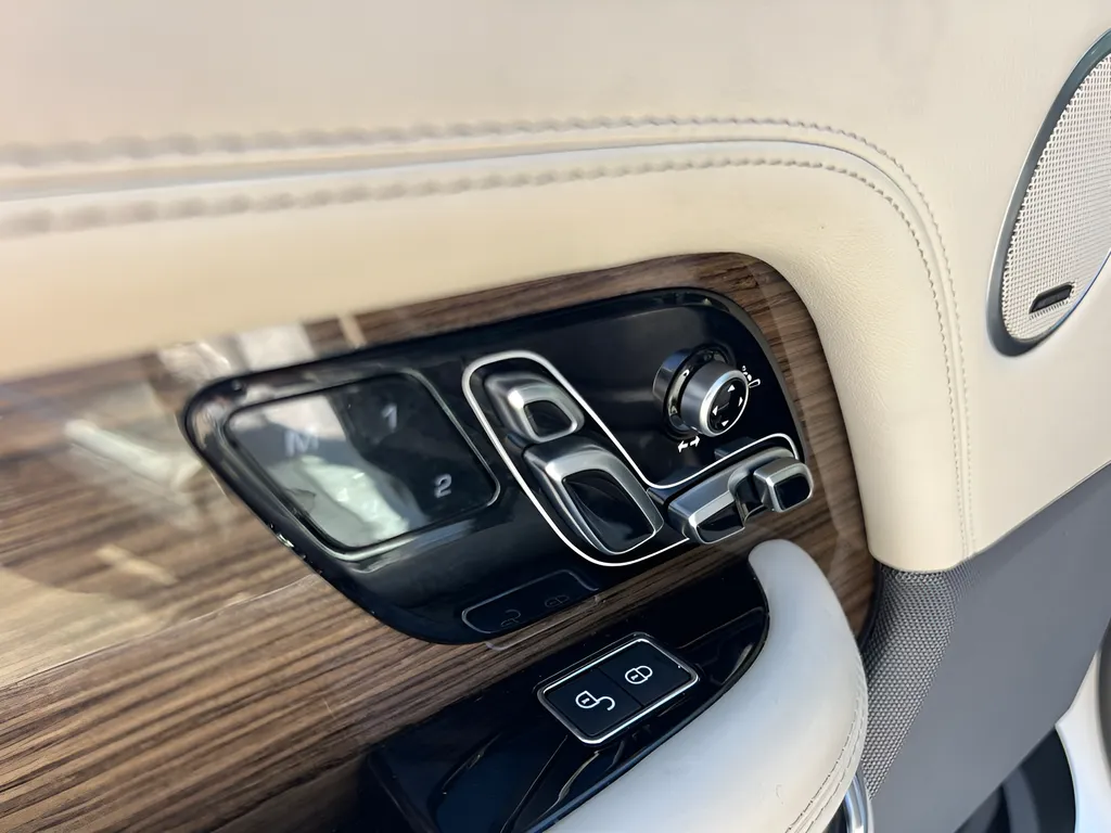 2018 Land Rover Range Rover HSE - Photo 33