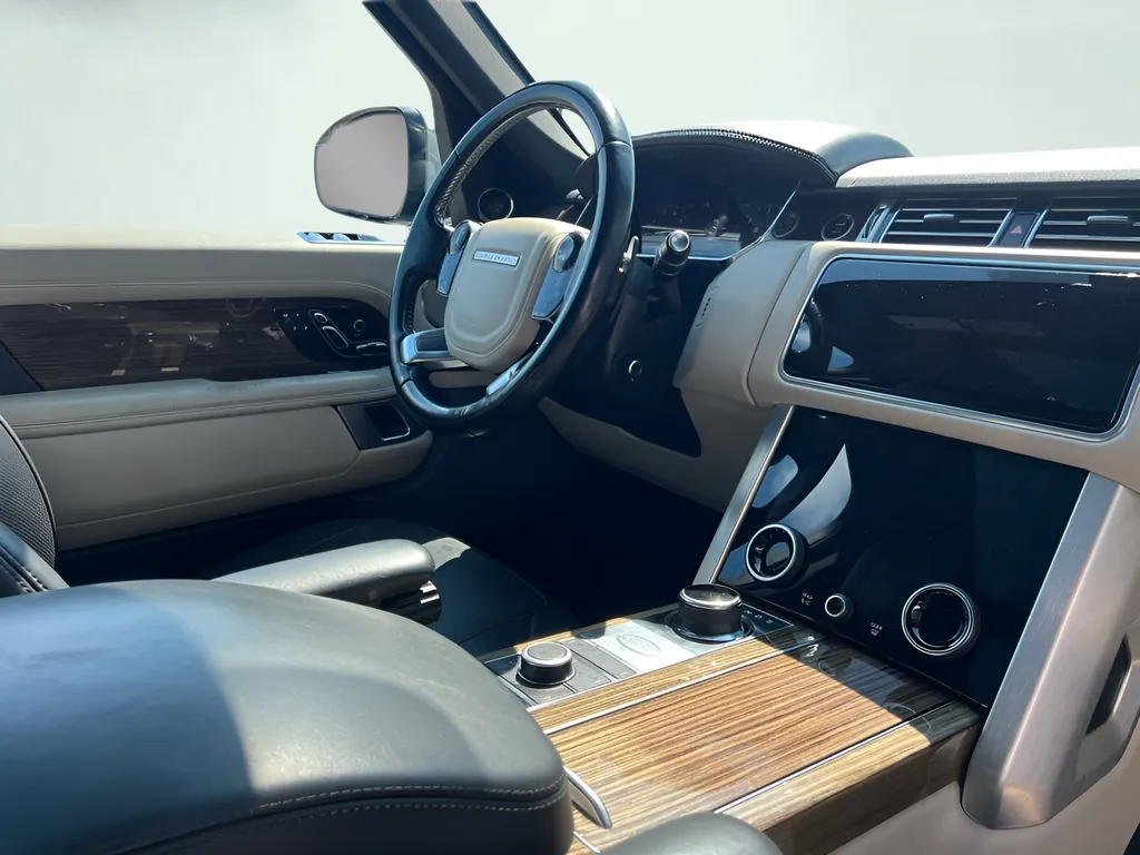 2018 Land Rover Range Rover HSE - Photo 30