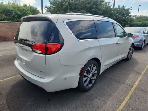 Another view of 2017 Chrysler Pacifica Limited for sale in Indianapolis, IN at AutoGiant USA Indianapolis