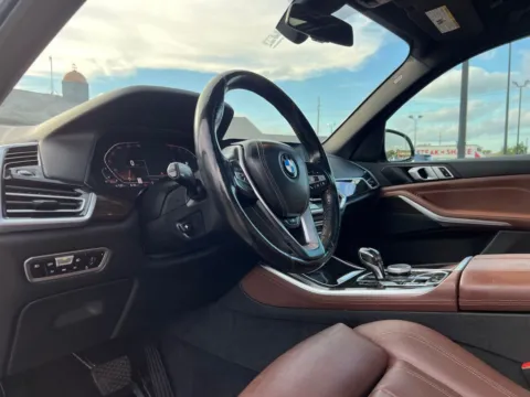 Photos of 2019 BMW X5 xDrive40i for sale in Indianapolis, IN at AutoGiant USA Indianapolis