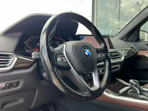 Photos of 2019 BMW X5 xDrive40i for sale in Indianapolis, IN at AutoGiant USA Indianapolis