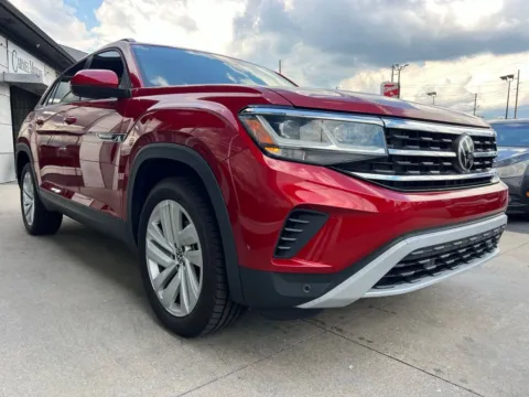 More photos of 2021 Volkswagen Atlas Cross Sport 2.0T SE w/Technology at AutoGiant USA Indianapolis, IN