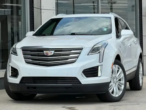 White 2018 Cadillac XT5 Premium Luxury for sale in Indianapolis, IN