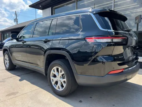 Another view of 2021 Jeep Grand Cherokee L Limited for sale in Indianapolis, IN at AutoGiant USA Indianapolis