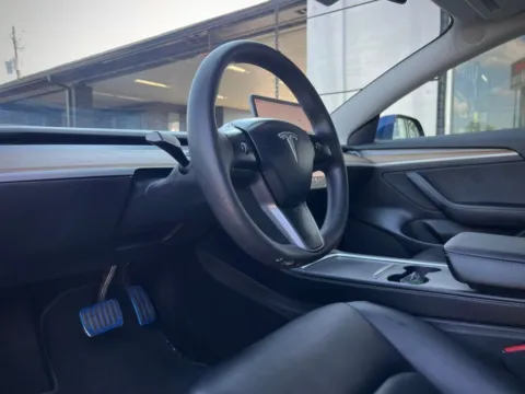 Photos of 2022 Tesla Model 3 for sale in Indianapolis, IN at AutoGiant USA Indianapolis