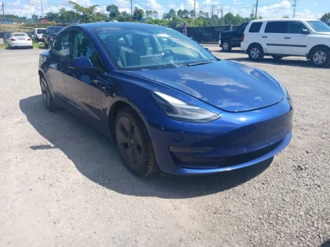 Photos of 2022 Tesla Model 3 for sale in Indianapolis, IN at AutoGiant USA Indianapolis