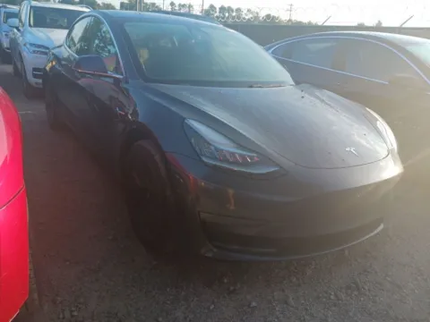 Photos of 2020 Tesla Model 3 Standard Range Plus for sale in Indianapolis, IN at AutoGiant USA Indianapolis