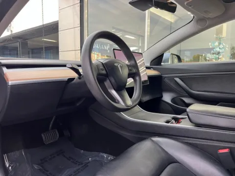 Photos of 2020 Tesla Model 3 Standard Range Plus for sale in Indianapolis, IN at AutoGiant USA Indianapolis
