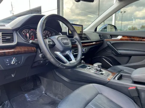 Photos of 2018 Audi Q5 2.0T for sale in Indianapolis, IN at AutoGiant USA Indianapolis