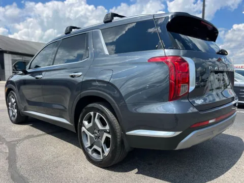 More photos of 2024 Hyundai Palisade Limited at AutoGiant USA Indianapolis, IN