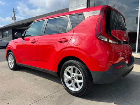 More photos of 2021 Kia Soul S at AutoGiant USA Indianapolis, IN