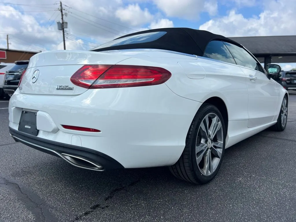 2018 Mercedes Benz C 300 photo 3
