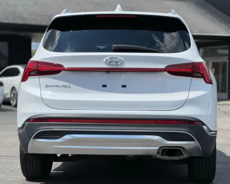 More photos of 2021 Hyundai Santa Fe SEL at AutoGiant USA Indianapolis, IN