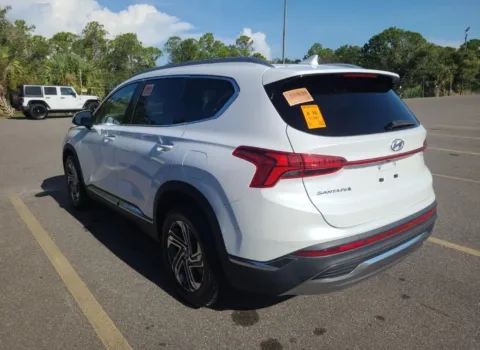 Photos of 2021 Hyundai Santa Fe SEL for sale in Indianapolis, IN at AutoGiant USA Indianapolis