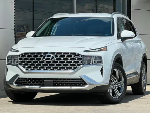 White 2021 Hyundai Santa Fe SEL for sale in Indianapolis, IN