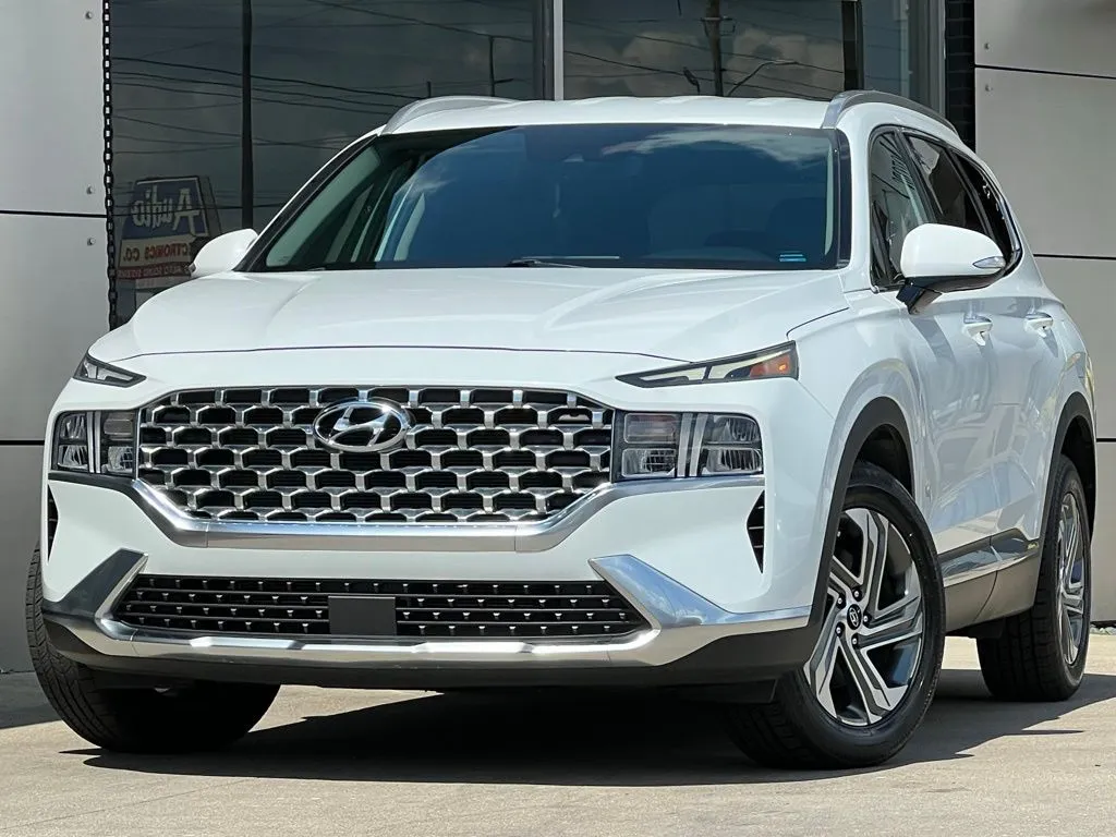 White 2021 Hyundai Santa Fe SEL for sale in Indianapolis, IN