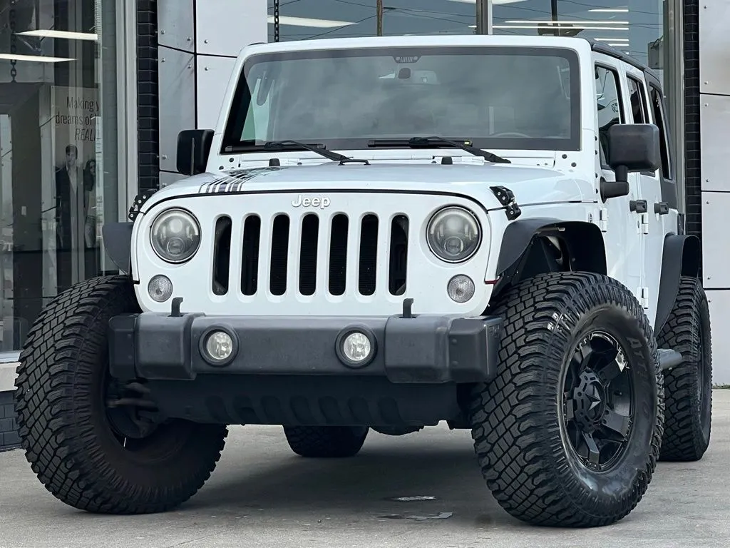 White 2018 Jeep Wrangler JK Unlimited Sport for sale in Indianapolis, IN