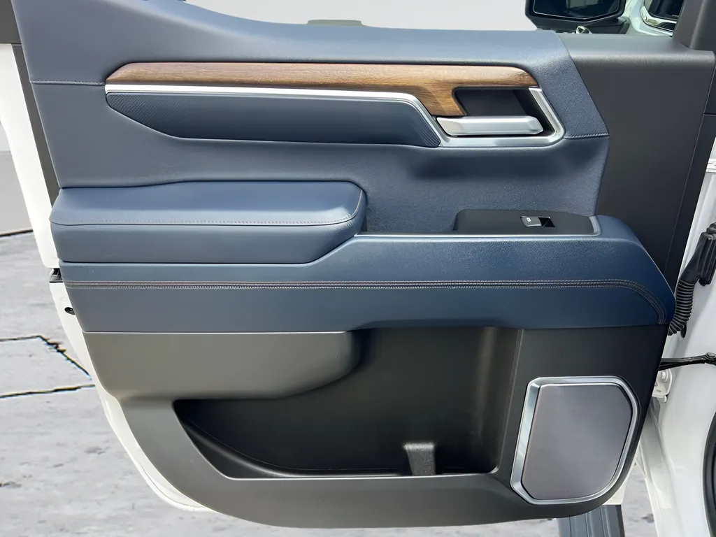 2023 Chevrolet Silverado 1500 High Country - Photo 23