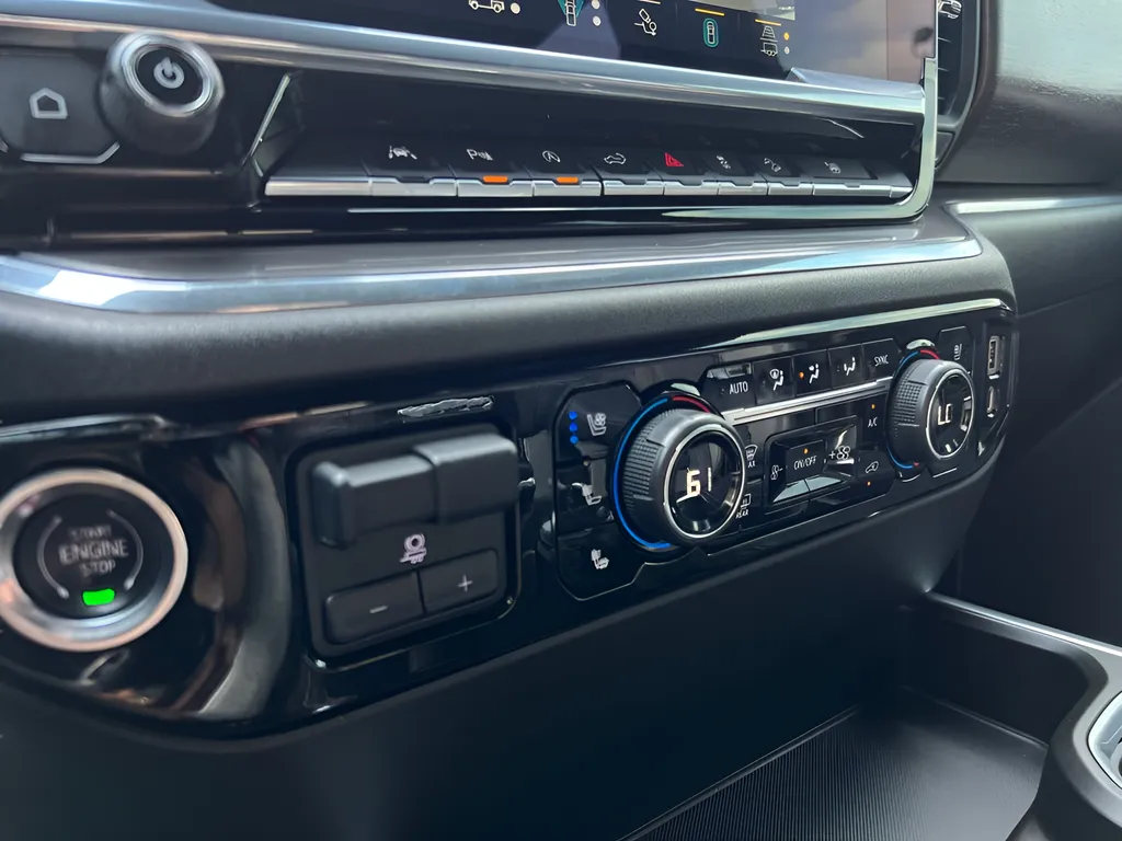 2023 Chevrolet Silverado 1500 High Country - Photo 54