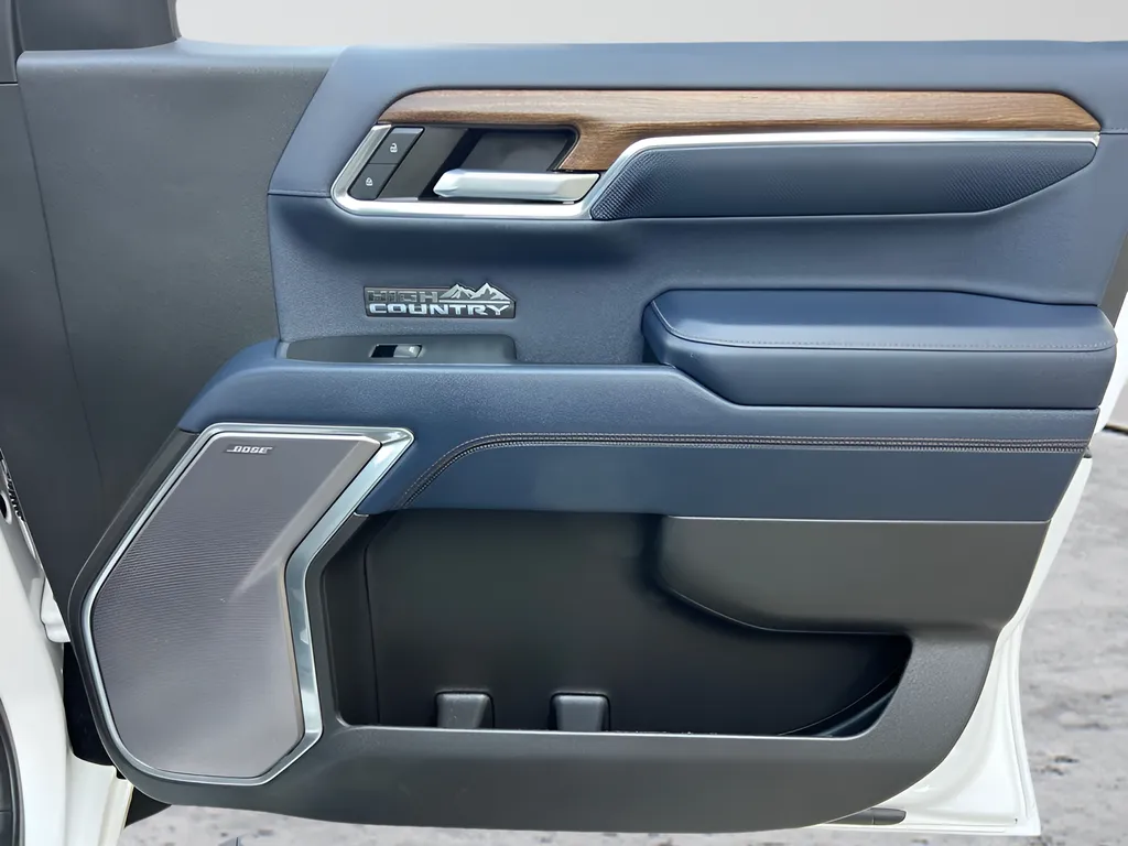 2023 Chevrolet Silverado 1500 High Country - Photo 31