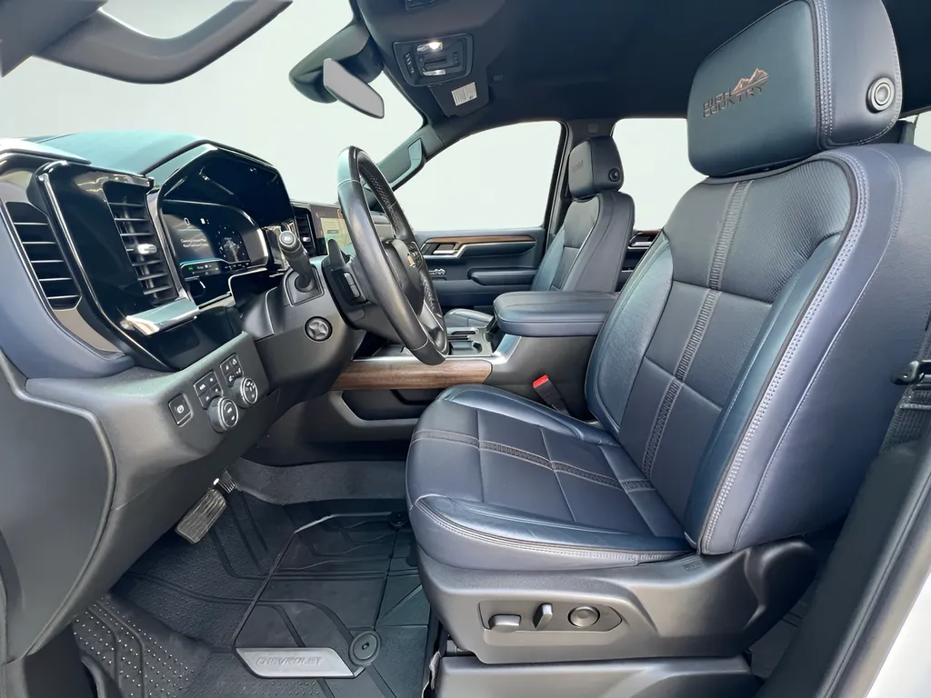 2023 Chevrolet Silverado 1500 High Country - Photo 16