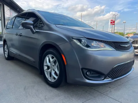 More photos of 2017 Chrysler Pacifica Touring L Plus at AutoGiant USA Indianapolis, IN