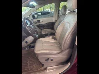 More photos of 2017 Chrysler Pacifica Touring L Plus at AutoGiant USA Indianapolis, IN