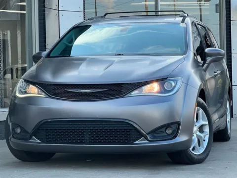 Red 2017 Chrysler Pacifica Touring L Plus for sale in Indianapolis, IN