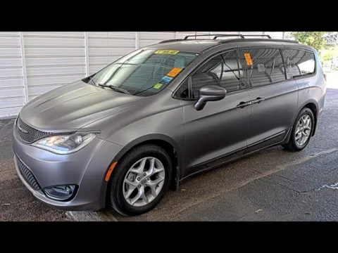 Red 2017 Chrysler Pacifica Touring L Plus for sale in Indianapolis, IN