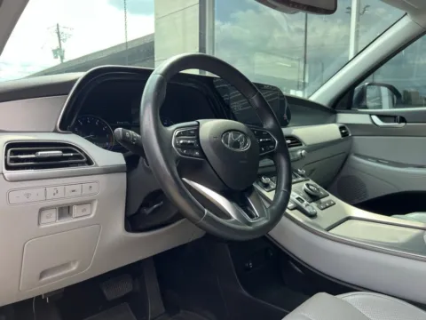 Photos of 2020 Hyundai Palisade SEL for sale in Indianapolis, IN at AutoGiant USA Indianapolis