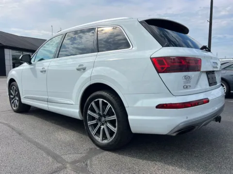 More photos of 2017 Audi Q7 3.0T Premium Plus at AutoGiant USA Indianapolis, IN