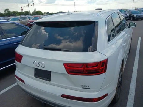 Another view of 2017 Audi Q7 3.0T Premium Plus for sale in Indianapolis, IN at AutoGiant USA Indianapolis