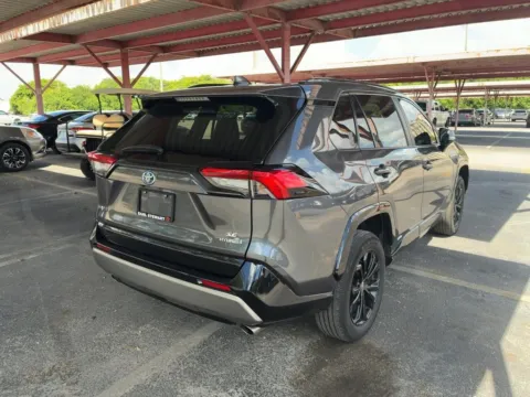 More photos of 2023 Toyota RAV4 Hybrid SE at AutoGiant USA Indianapolis, IN