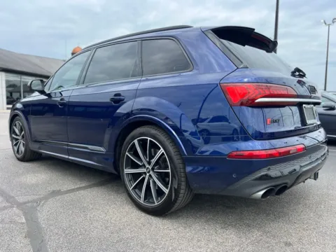 More photos of 2021 Audi SQ7 Prestige at AutoGiant USA Indianapolis, IN