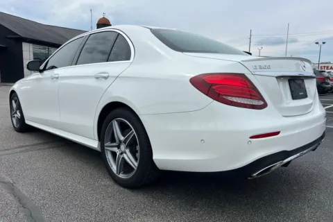 More photos of 2017 Mercedes-Benz E-Class E 300 at AutoGiant USA Indianapolis, IN