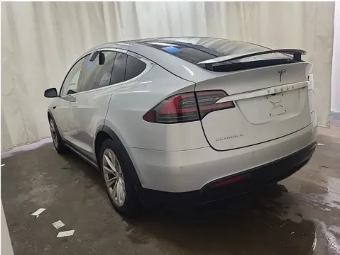 Photos of 2017 Tesla Model X 90D for sale in Indianapolis, IN at AutoGiant USA Indianapolis