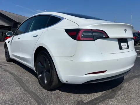 More photos of 2019 Tesla Model 3 Standard Range Plus at AutoGiant USA Indianapolis, IN