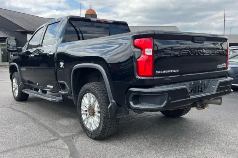 More photos of 2020 Chevrolet Silverado 3500HD High Country at AutoGiant USA Indianapolis, IN