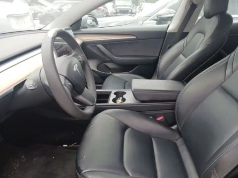 More photos of 2021 Tesla Model 3 Standard Range Plus at AutoGiant USA Indianapolis, IN