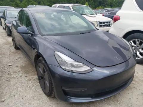 Photos of 2021 Tesla Model 3 Standard Range Plus for sale in Indianapolis, IN at AutoGiant USA Indianapolis