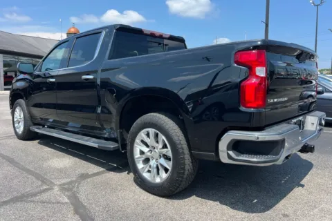 More photos of 2020 Chevrolet Silverado 1500 LTZ at AutoGiant USA Indianapolis, IN