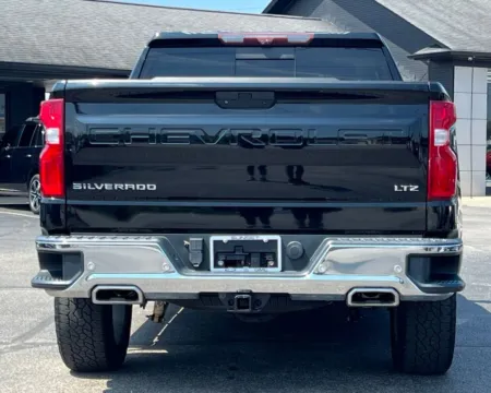 More photos of 2020 Chevrolet Silverado 1500 LTZ at AutoGiant USA Indianapolis, IN