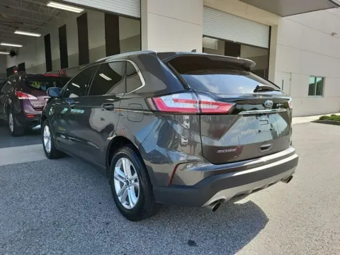 Photos of 2019 Ford Edge SEL for sale in Indianapolis, IN at AutoGiant USA Indianapolis