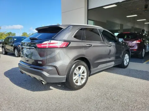 More photos of 2019 Ford Edge SEL at AutoGiant USA Indianapolis, IN