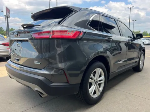 More photos of 2019 Ford Edge SEL at AutoGiant USA Indianapolis, IN